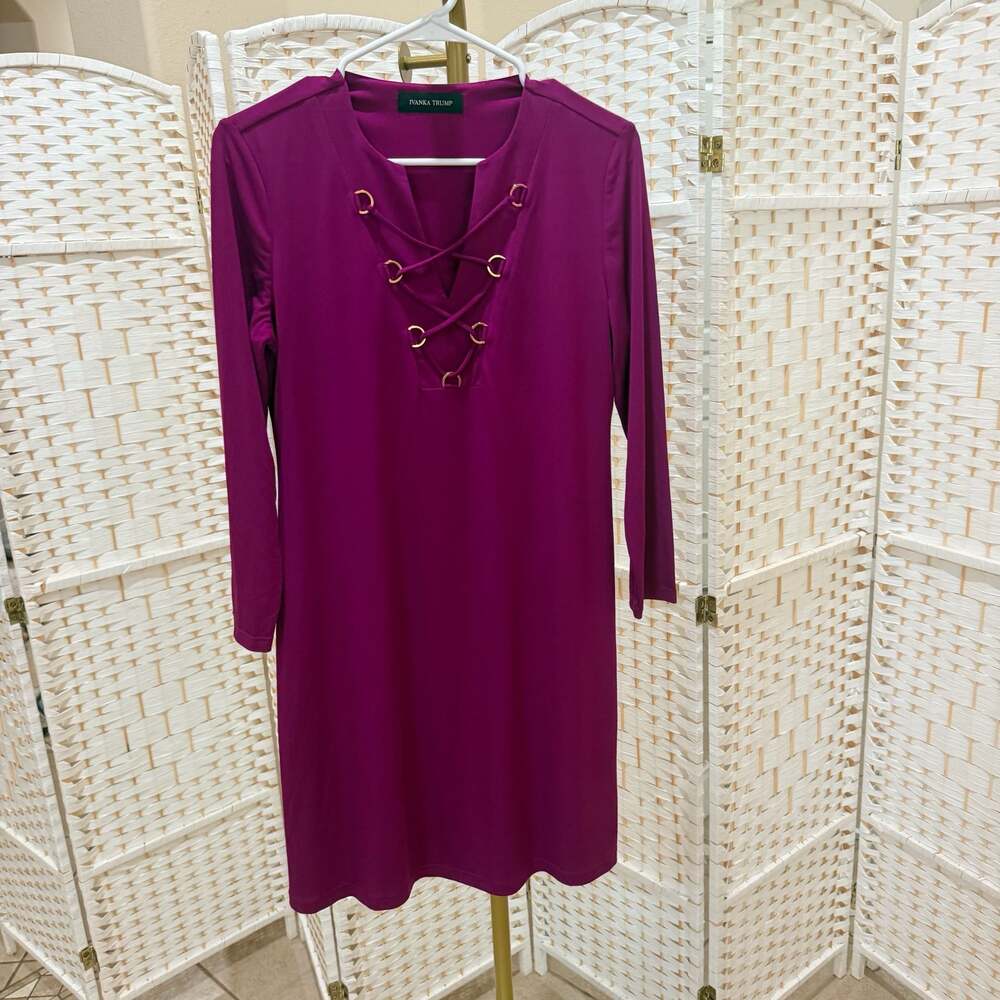 Ivanka Trump Plum Lace-Up V-Neck Long Sleeve Stretch Shift Dress Size 8